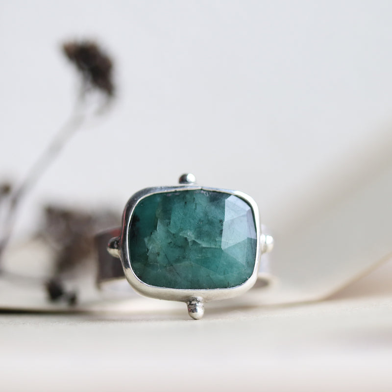 Emerald Ring No. 107 | Size 10